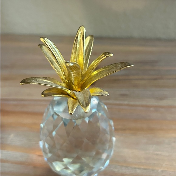 Crystal Pineapple Decor with Gold Accents - Picture 2 of 4